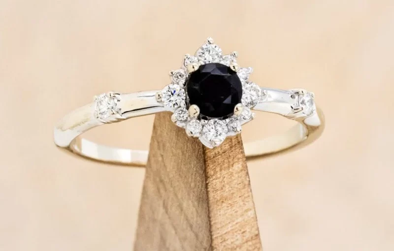 The Allure of Onyx Engagement Ring: A Expression of Elegance