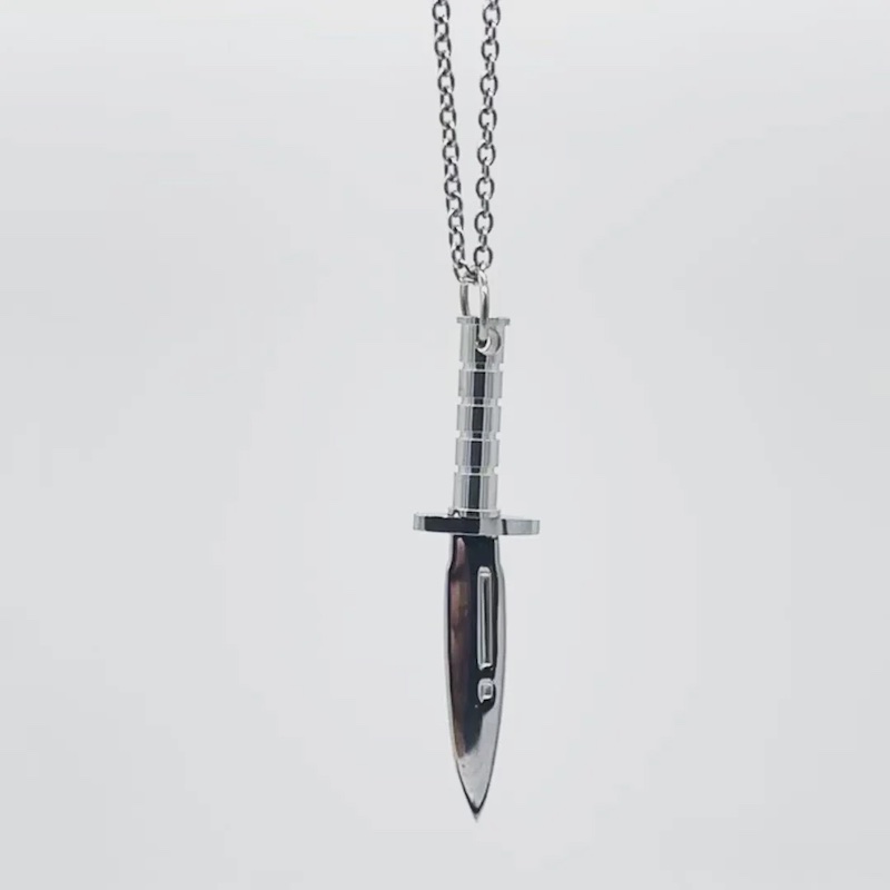 Knife necklace