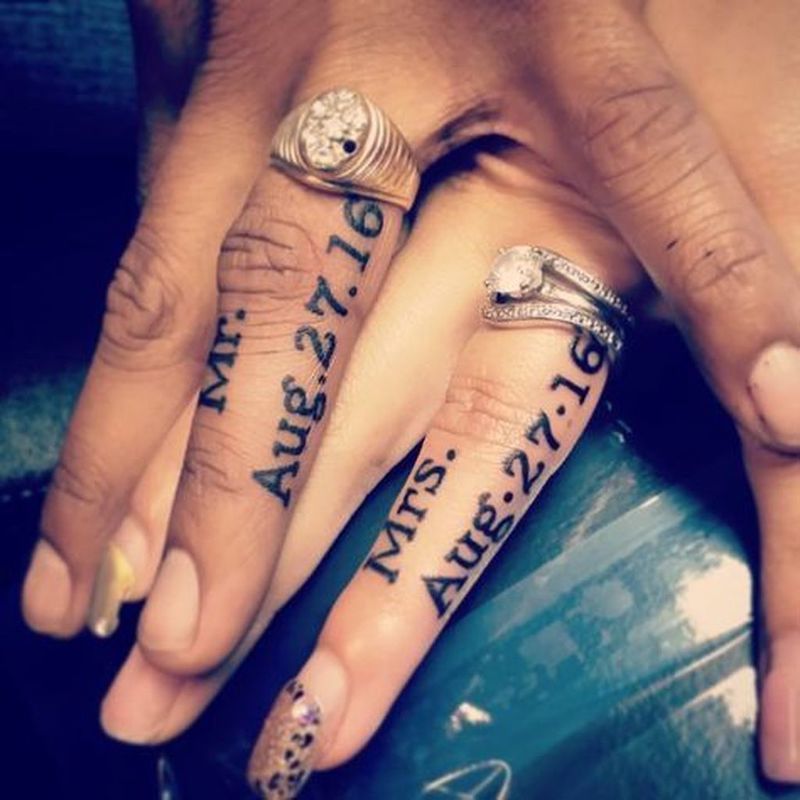 couple ring finger tattoos