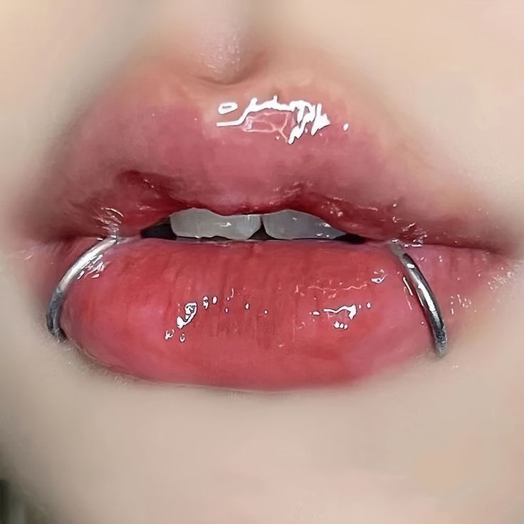 unique lip piercings