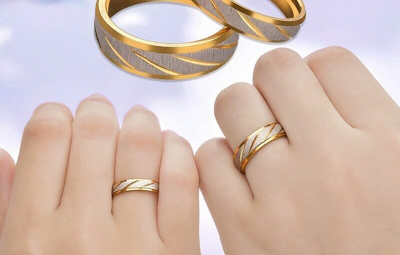 couple wedding rings