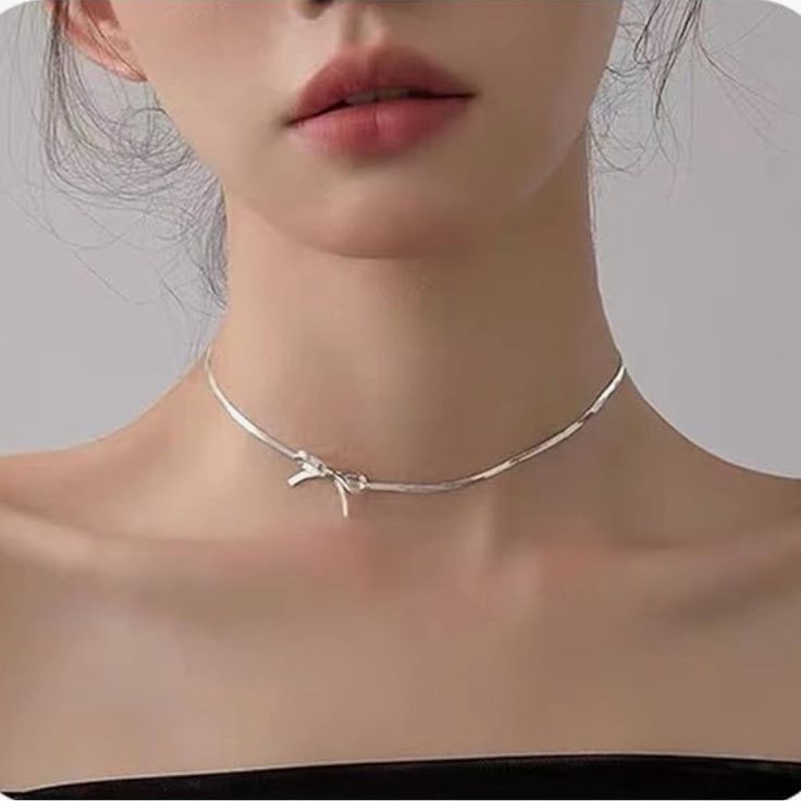 silver choker necklace