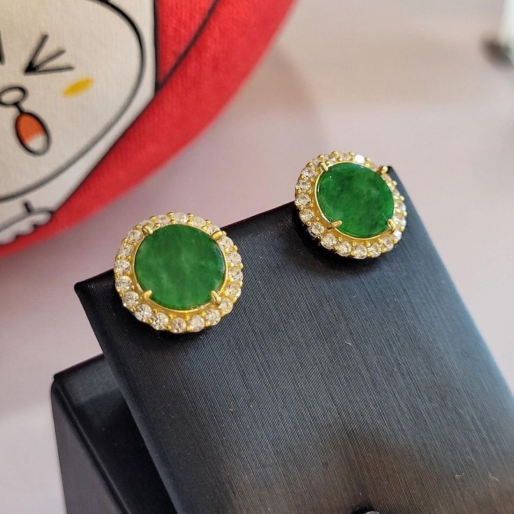 jadeite stud earrings