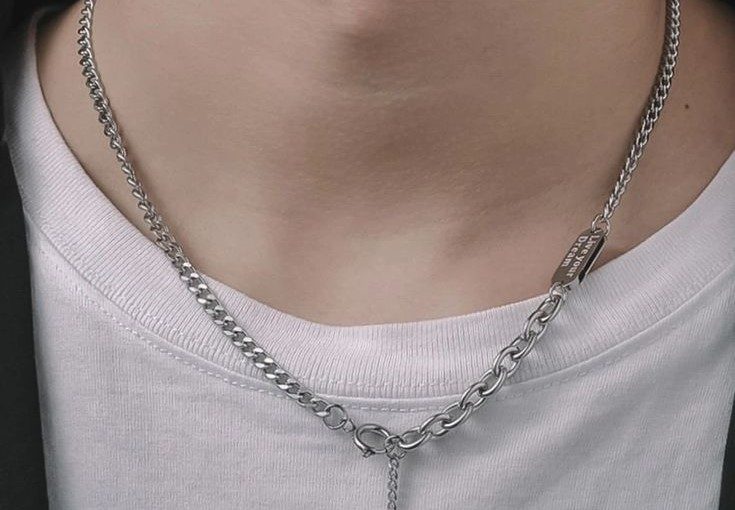 From Casual to Formal: Versatile Lariat Necklace Men Choices